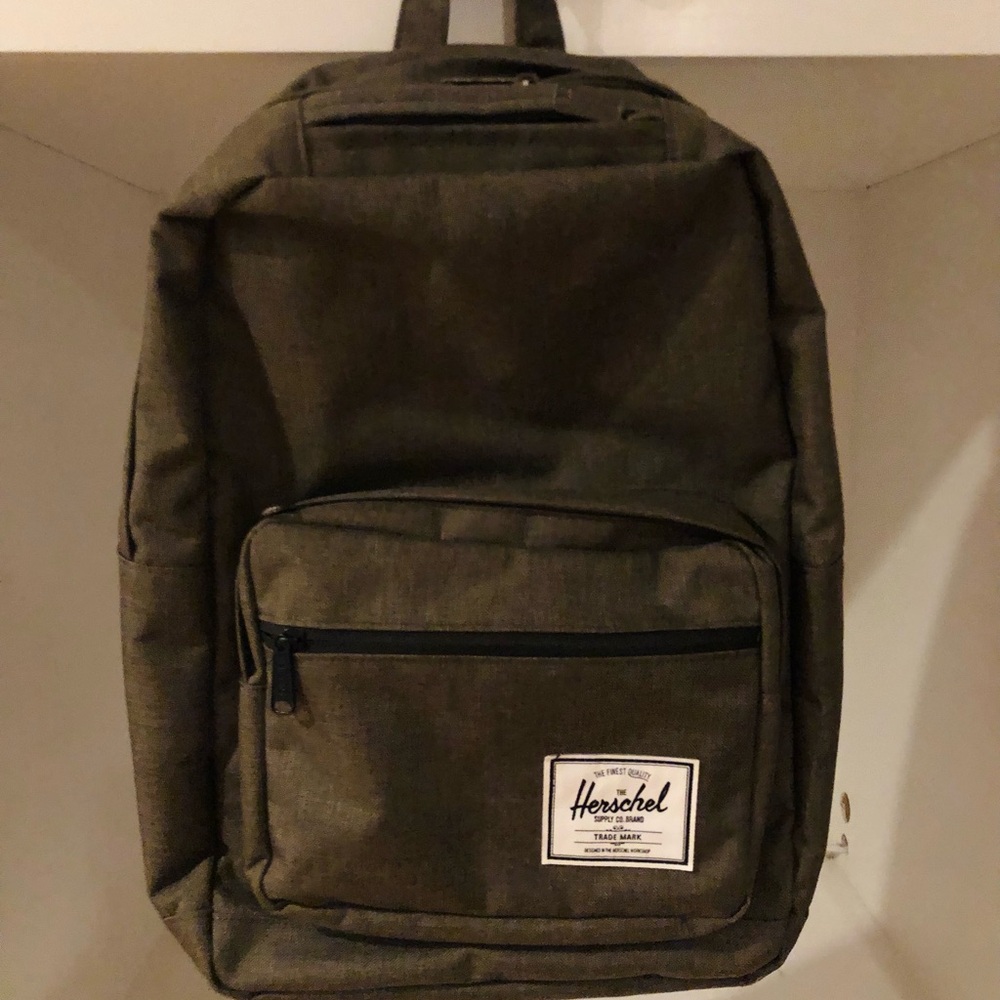 NWOT Herschel Supply Company Khaki Backpack